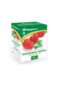 Wild strawberry leaves tea drink