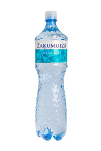 Natural drinking water, still